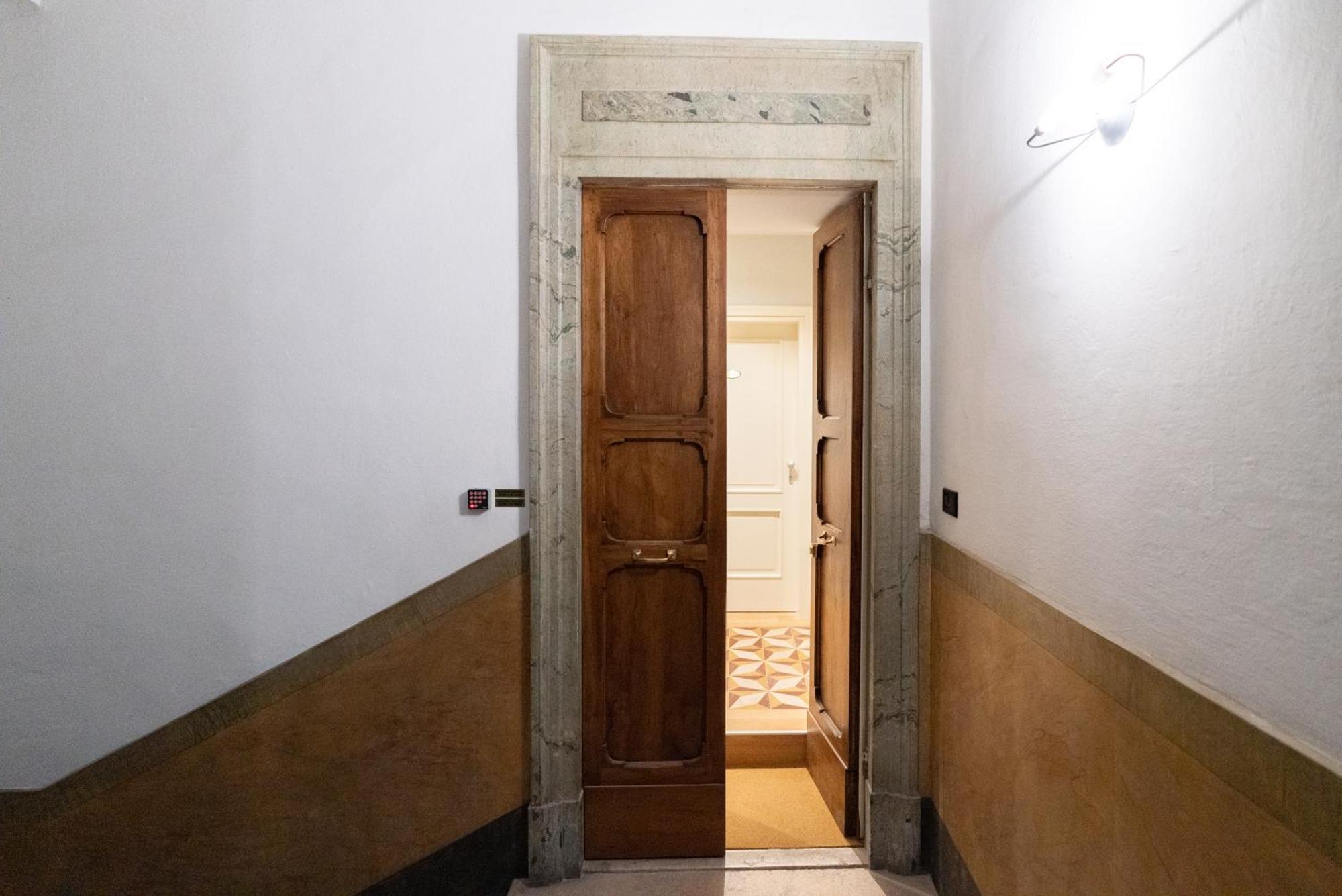 Palazzo Biasini By Postcardsfrom 호텔 베로나 외부 사진